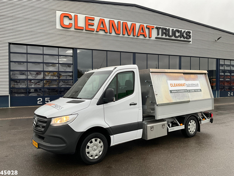 Mercedes-Benz Sprinter 317 1.9 CDI Veeg-vuil kipper - Billenőplatós teherautó: 3 kép. Mercedes-Benz Sprinter 317 1.9 CDI Veeg-vuil kipper - Billenőplatós teherautó: 3 kép.