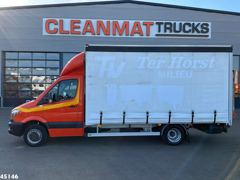 Mercedes-Benz Sprinter 516 Euro 6 Schuifzeilen laadbak DHollandia laadklep - Dobozos felépítményű teherautó: 3 kép. Mercedes-Benz Sprinter 516 Euro 6 Schuifzeilen laadbak DHollandia laadklep - Dobozos felépítményű teherautó: 3 kép.