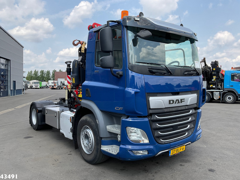 DAF FT CF 370 Euro 6 Fassi 15 Tonmeter laadkraan - Nyergesvontató: 5 kép. DAF FT CF 370 Euro 6 Fassi 15 Tonmeter laadkraan - Nyergesvontató: 5 kép.