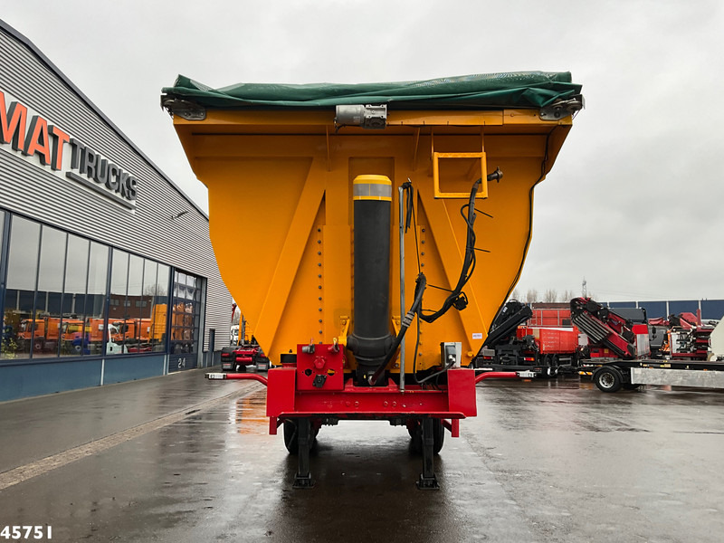 DAF FTG XF 530 6x2 Euro 6 ZF Intarder Kiphydrauliek + OVA 2-assige kipoplegger 32m³ - Nyergesvontató: 3 kép. DAF FTG XF 530 6x2 Euro 6 ZF Intarder Kiphydrauliek + OVA 2-assige kipoplegger 32m³ - Nyergesvontató: 3 kép.