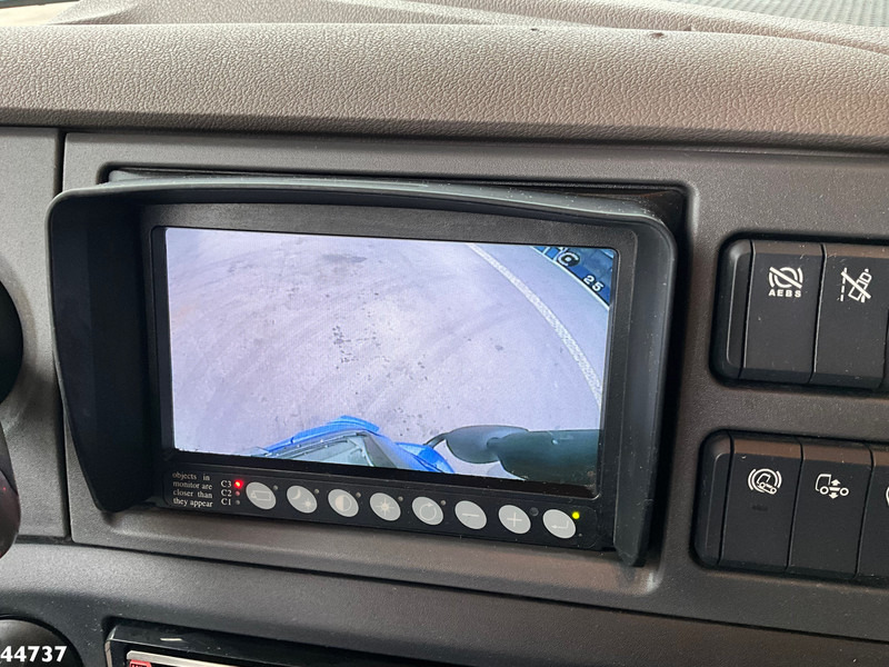 Nyergesvontató DAF FTM XF 530 8x4 Euro 6 ZF Intarder: 19 kép.