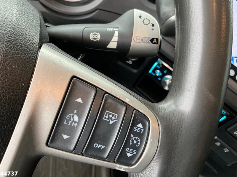 Nyergesvontató DAF FTM XF 530 8x4 Euro 6 ZF Intarder: 20 kép.