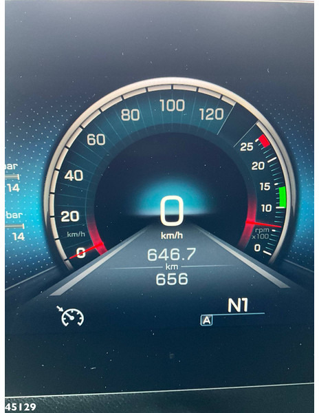 Nyergesvontató Mercedes-Benz Arocs 2663 6x4 Euro 6 Trekker with PTO NEW AND UNUSED!: 18 kép. Nyergesvontató Mercedes-Benz Arocs 2663 6x4 Euro 6 Trekker with PTO NEW AND UNUSED!: 18 kép.