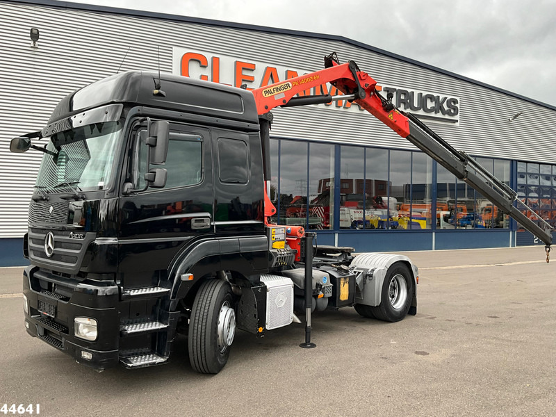 Mercedes-Benz Axor 1840 Euro 5 Palfinger 14 Tonmeter laadkraan - Nyergesvontató: 1 kép. Mercedes-Benz Axor 1840 Euro 5 Palfinger 14 Tonmeter laadkraan - Nyergesvontató: 1 kép.