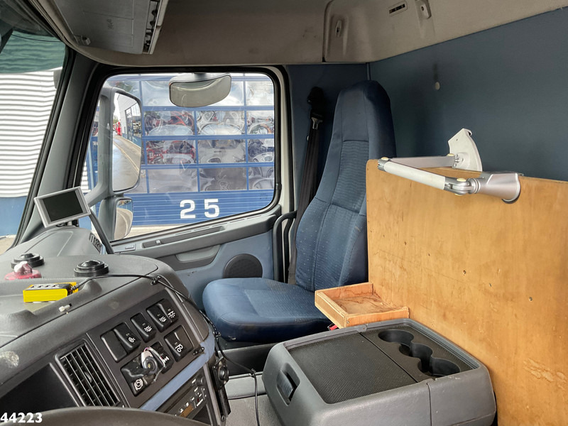 Volvo FM 340 HMF 12 Tonmeter laadkraan lízing Volvo FM 340 HMF 12 Tonmeter laadkraan: 12 kép.