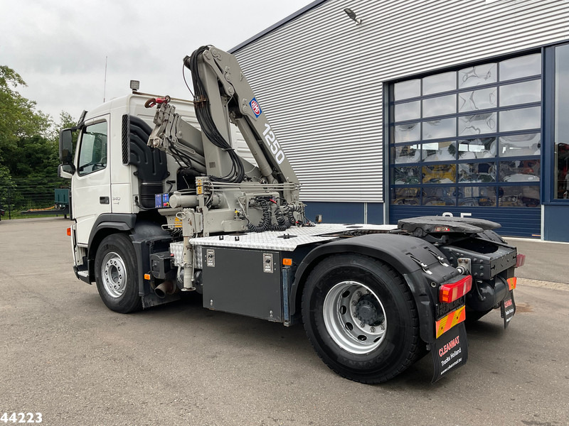 Volvo FM 340 HMF 12 Tonmeter laadkraan - Nyergesvontató: 2 kép. Volvo FM 340 HMF 12 Tonmeter laadkraan - Nyergesvontató: 2 kép.