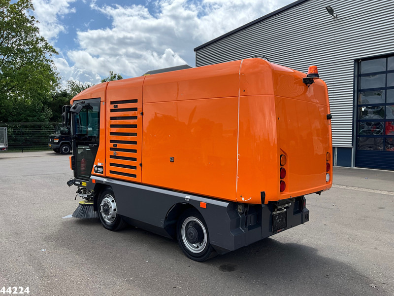 Ravo 540 Euro 6 - Utcaseprő gép: 5 kép. Ravo 540 Euro 6 - Utcaseprő gép: 5 kép.