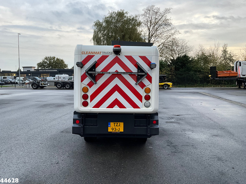 Utcaseprő gép Ravo 540 Euro 6 with 3-rd brush: 7 kép. Utcaseprő gép Ravo 540 Euro 6 with 3-rd brush: 7 kép.