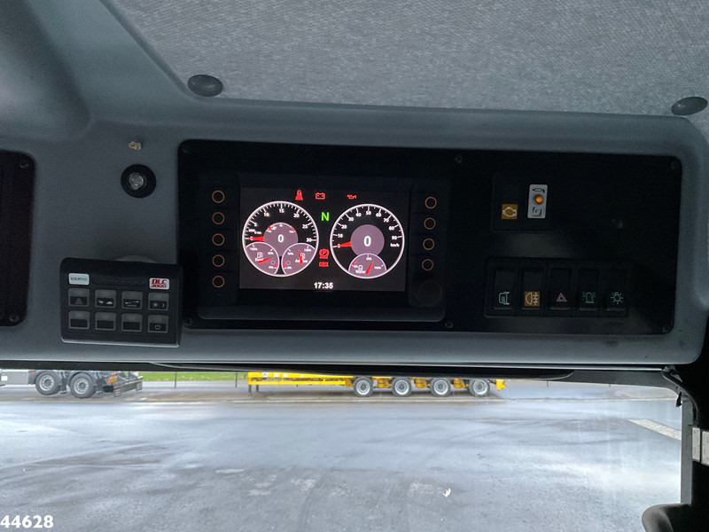 Utcaseprő gép Ravo 540 Euro 6 with 3-rd brush: 17 kép. Utcaseprő gép Ravo 540 Euro 6 with 3-rd brush: 17 kép.