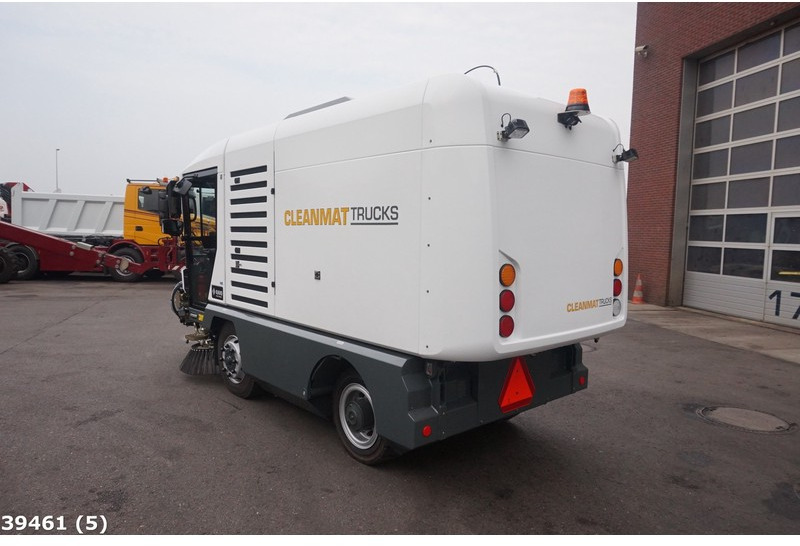 Ravo 540 STH met 3-de borstel - Utcaseprő gép: 2 kép. Ravo 540 STH met 3-de borstel - Utcaseprő gép: 2 kép.