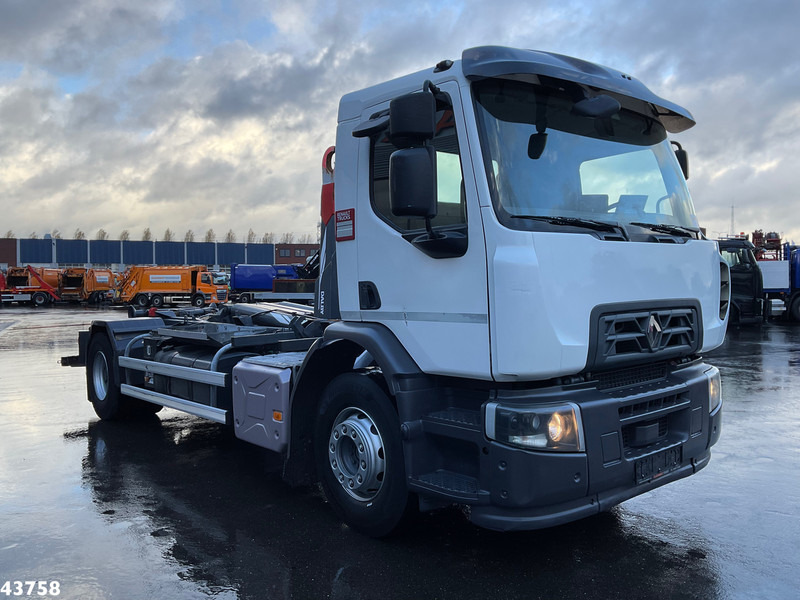 Renault C 380 Euro 6 16 Ton haakarmsysteem - Horgos rakodó teherautó: 3 kép. Renault C 380 Euro 6 16 Ton haakarmsysteem - Horgos rakodó teherautó: 3 kép.
