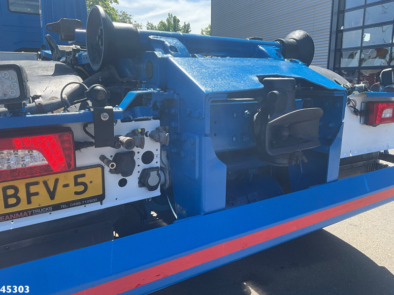 Scania G490 8x4 Euro 6 Hyva 30 Ton haakarmsysteem - Horgos rakodó teherautó: 4 kép. Scania G490 8x4 Euro 6 Hyva 30 Ton haakarmsysteem - Horgos rakodó teherautó: 4 kép.