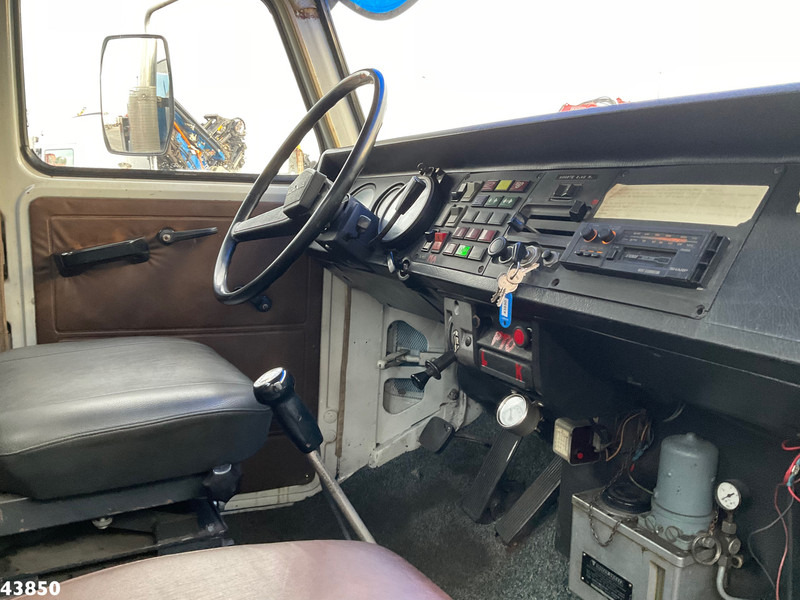 Vontató Scania L110 Bergingswagen ''Oldtimer'': 11 kép.