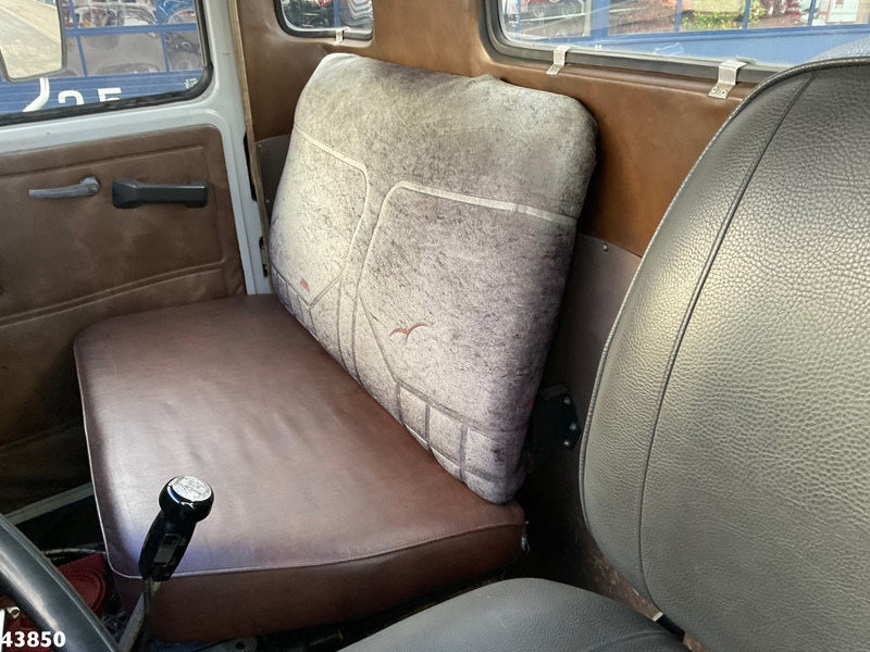 Vontató Scania L110 Bergingswagen ''Oldtimer'': 15 kép.