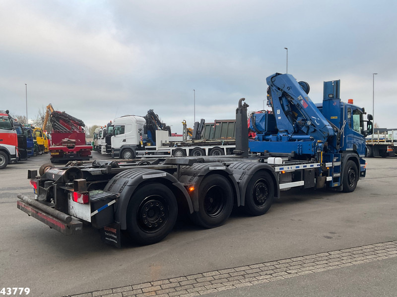 Scania P 360 8x2 Hiab 21 Tonmeter laadkraan - Horgos rakodó teherautó, Darus autó: 4 kép. Scania P 360 8x2 Hiab 21 Tonmeter laadkraan - Horgos rakodó teherautó, Darus autó: 4 kép.