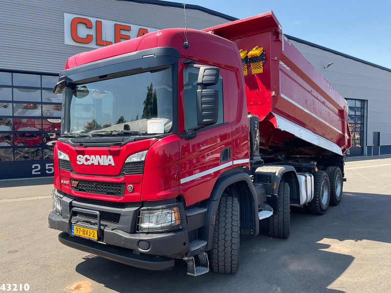 Scania P 410 8x4 Kipper - Billenőplatós teherautó: 1 kép. Scania P 410 8x4 Kipper - Billenőplatós teherautó: 1 kép.