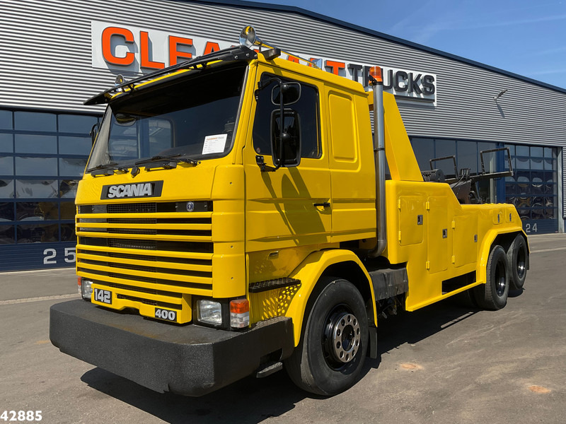 Scania R 142-H.400 6x2 Abschlepp "Gerestaureerde Oldtimer" - Vontató: 3 kép. Scania R 142-H.400 6x2 Abschlepp "Gerestaureerde Oldtimer" - Vontató: 3 kép.