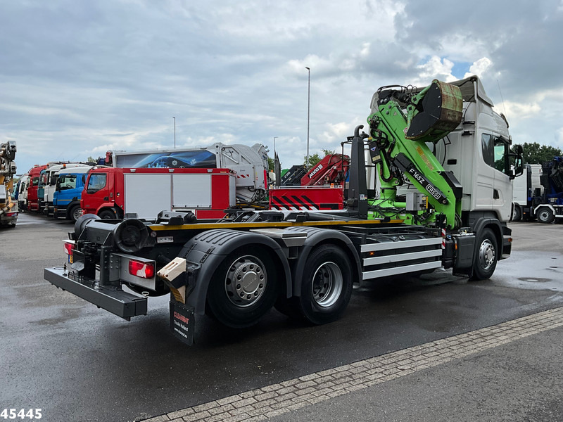 Scania R 440 Euro 6 Retarder Fassi 16 Tonmeter Z-kraan (bouwjaar 2018) - Horgos rakodó teherautó, Darus autó: 4 kép. Scania R 440 Euro 6 Retarder Fassi 16 Tonmeter Z-kraan (bouwjaar 2018) - Horgos rakodó teherautó, Darus autó: 4 kép.