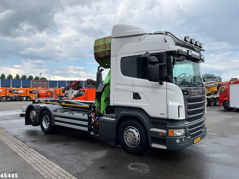 Scania R 440 Euro 6 Retarder Fassi 16 Tonmeter Z-kraan (bouwjaar 2018) - Horgos rakodó teherautó, Darus autó: 5 kép. Scania R 440 Euro 6 Retarder Fassi 16 Tonmeter Z-kraan (bouwjaar 2018) - Horgos rakodó teherautó, Darus autó: 5 kép.