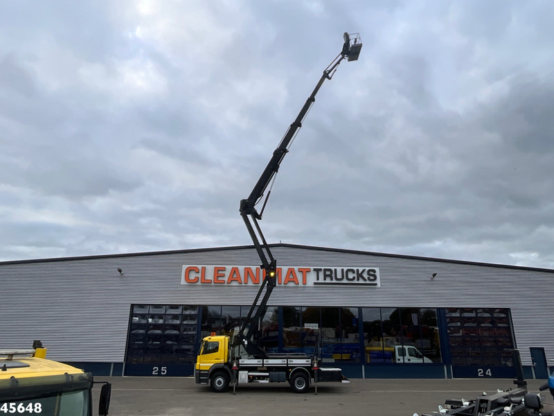 Mercedes-Benz Axor 1828 GSR 32 Meter hoogwerker met Jib - Teherautó: 2 kép. Mercedes-Benz Axor 1828 GSR 32 Meter hoogwerker met Jib - Teherautó: 2 kép.