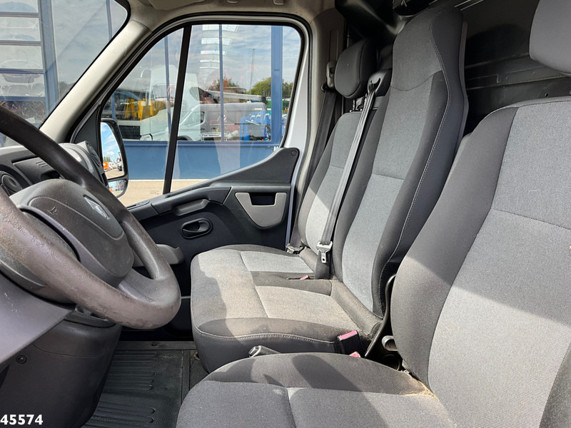 Teherautó Renault Master T35 2.3 DCI Euro 6 Klubb 12,5 meter hoogwerker: 19 kép. Teherautó Renault Master T35 2.3 DCI Euro 6 Klubb 12,5 meter hoogwerker: 19 kép.