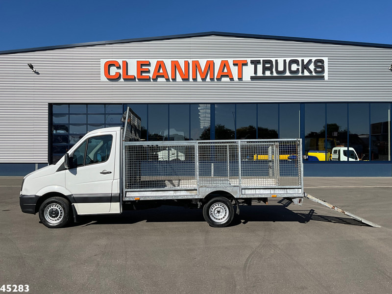 Volkswagen Crafter 35 2.0 Manual met Oprijramp - Platós teherautó: 1 kép. Volkswagen Crafter 35 2.0 Manual met Oprijramp - Platós teherautó: 1 kép.