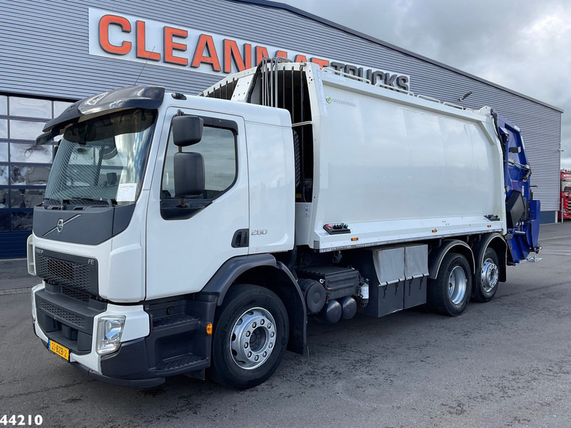 Volvo FE 280 Geesink 22m³ - Szemetesautó: 5 kép. Volvo FE 280 Geesink 22m³ - Szemetesautó: 5 kép.