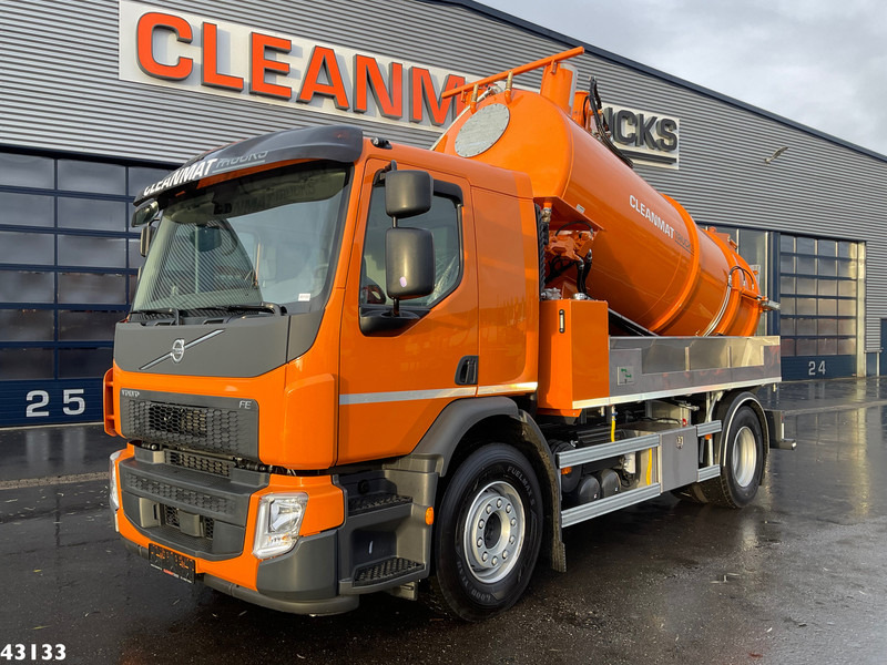 Volvo FE 320 DHM 8m³ Kolkenzuiger - Szippantós autó: 2 kép. Volvo FE 320 DHM 8m³ Kolkenzuiger - Szippantós autó: 2 kép.