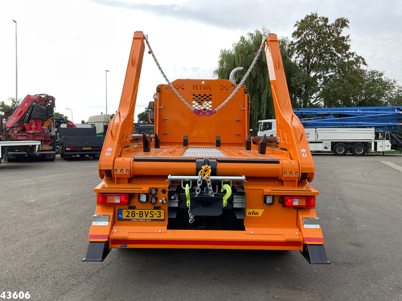Volvo FE 350 Hyva 14 Ton portaalarmsysteem - Konténerszállító: 5 kép. Volvo FE 350 Hyva 14 Ton portaalarmsysteem - Konténerszállító: 5 kép.