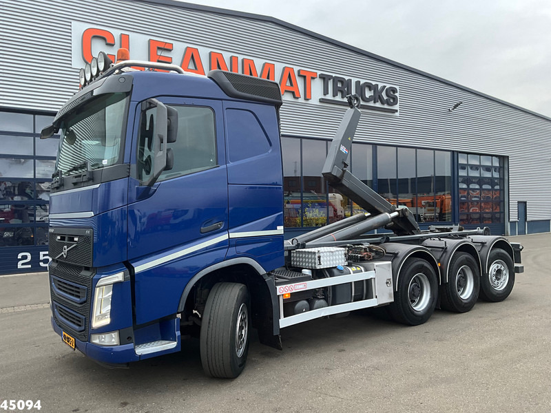 Volvo FH 500 8x4 Euro 6 VDL 30 Ton haakarmsysteem - Horgos rakodó teherautó: 1 kép. Volvo FH 500 8x4 Euro 6 VDL 30 Ton haakarmsysteem - Horgos rakodó teherautó: 1 kép.