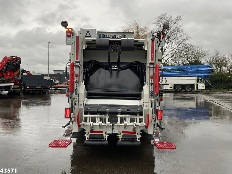 Volvo FL 280 Zoeller 9m³ - Szemetesautó: 5 kép. Volvo FL 280 Zoeller 9m³ - Szemetesautó: 5 kép.