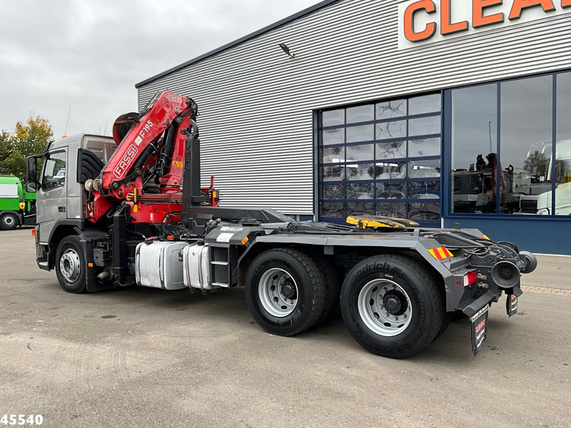 Volvo FM 340 6x4 Fassi 19 Tonmeter laadkraan - Horgos rakodó teherautó, Darus autó: 2 kép. Volvo FM 340 6x4 Fassi 19 Tonmeter laadkraan - Horgos rakodó teherautó, Darus autó: 2 kép.