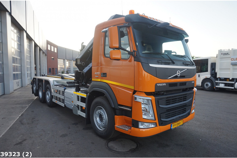 Volvo FM 420 8x2 HMF 26 Tonmeter laadkraan - Horgos rakodó teherautó, Darus autó: 3 kép. Volvo FM 420 8x2 HMF 26 Tonmeter laadkraan - Horgos rakodó teherautó, Darus autó: 3 kép.