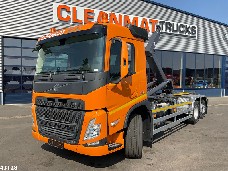 Volvo FM 430 VDL 21 Ton haakarmsysteem - Horgos rakodó teherautó: 1 kép. Volvo FM 430 VDL 21 Ton haakarmsysteem - Horgos rakodó teherautó: 1 kép.