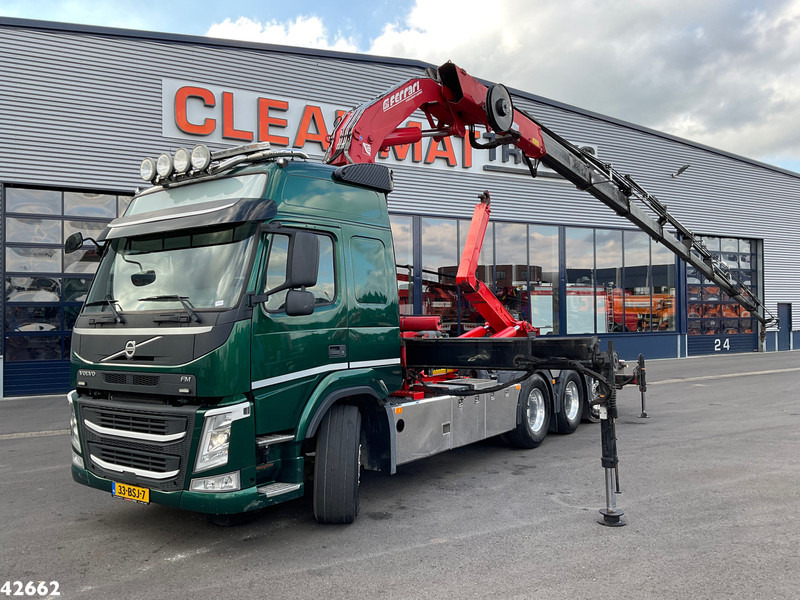 Volvo FM 460 8x4 TRIDEM Euro 6 32 Tonmeter laadkraan - Horgos rakodó teherautó, Darus autó: 1 kép. Volvo FM 460 8x4 TRIDEM Euro 6 32 Tonmeter laadkraan - Horgos rakodó teherautó, Darus autó: 1 kép.