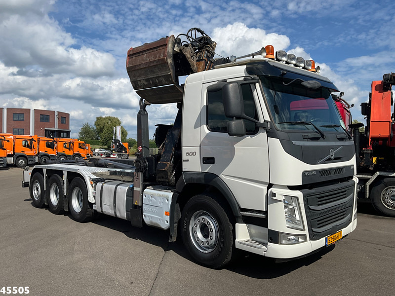 Volvo FM 500 8x4 Euro 6 HMF 19 Tonmeter Z-kraan - Horgos rakodó teherautó, Darus autó: 3 kép. Volvo FM 500 8x4 Euro 6 HMF 19 Tonmeter Z-kraan - Horgos rakodó teherautó, Darus autó: 3 kép.
