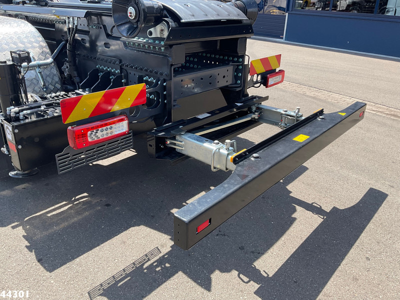 Új Horgos rakodó teherautó, Darus autó Volvo FMX 500 8x4 Euro 6 Hiab 65 Tonmeter laadkraan + Multilift 25 Ton haakarmsysteem NEW AND UNUSED!: 8 kép.
