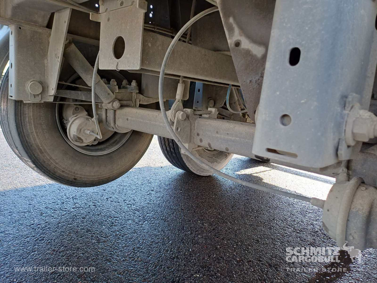 LANGENDORF Auflieger Kipper Stahlrundmulde 24m³ - Félpótkocsi billenőplatós: 3 kép. LANGENDORF Auflieger Kipper Stahlrundmulde 24m³ - Félpótkocsi billenőplatós: 3 kép.