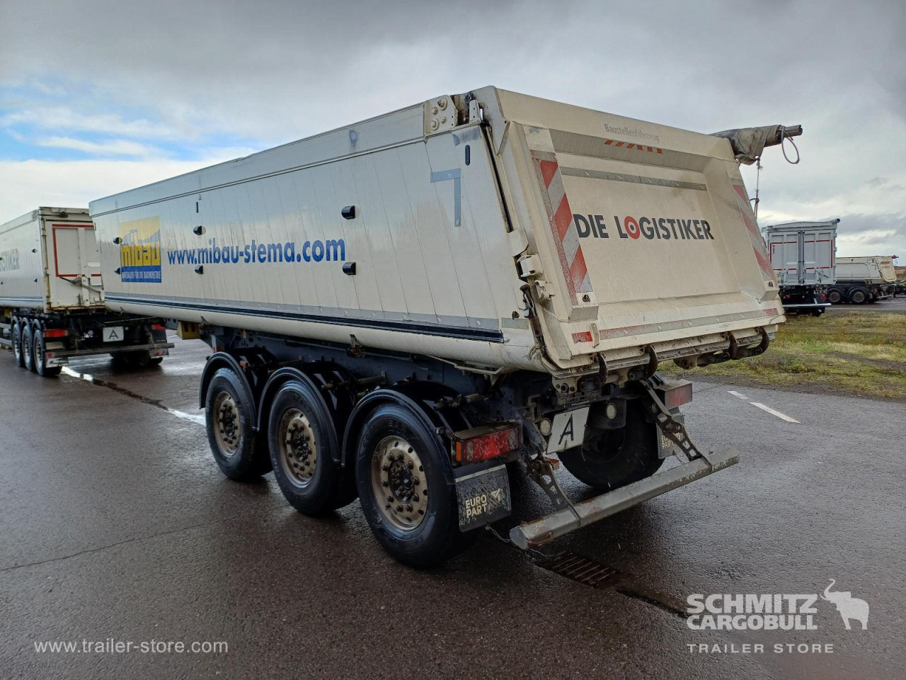 SCHMITZ Auflieger Kipper Alukastenmulde 24m³ - Félpótkocsi billenőplatós: 4 kép. SCHMITZ Auflieger Kipper Alukastenmulde 24m³ - Félpótkocsi billenőplatós: 4 kép.
