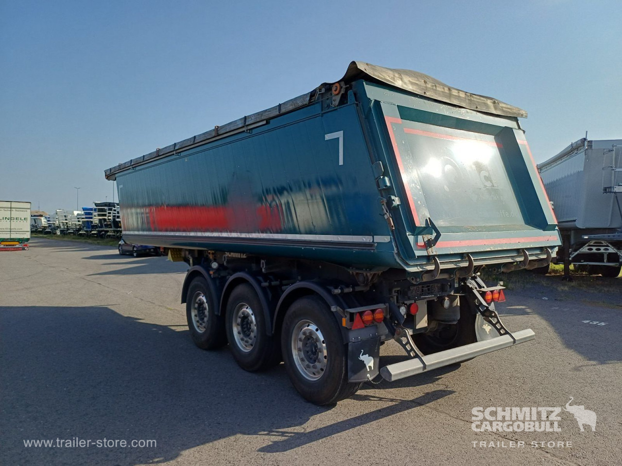 SCHMITZ Auflieger Kipper Alukastenmulde 27m³ - Félpótkocsi billenőplatós: 5 kép. SCHMITZ Auflieger Kipper Alukastenmulde 27m³ - Félpótkocsi billenőplatós: 5 kép.