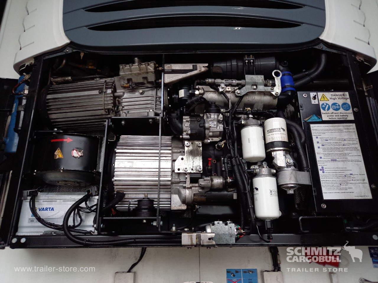 SCHMITZ Auflieger Tiefkühler Multitemp Double deck - Félpótkocsi hőszigetelt: 3 kép. SCHMITZ Auflieger Tiefkühler Multitemp Double deck - Félpótkocsi hőszigetelt: 3 kép.