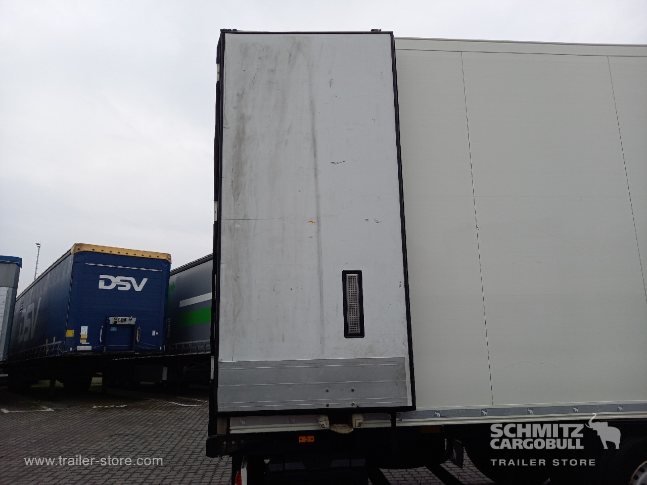 Félpótkocsi hőszigetelt SCHMITZ Auflieger Tiefkühler Standard Double deck: 15 kép.