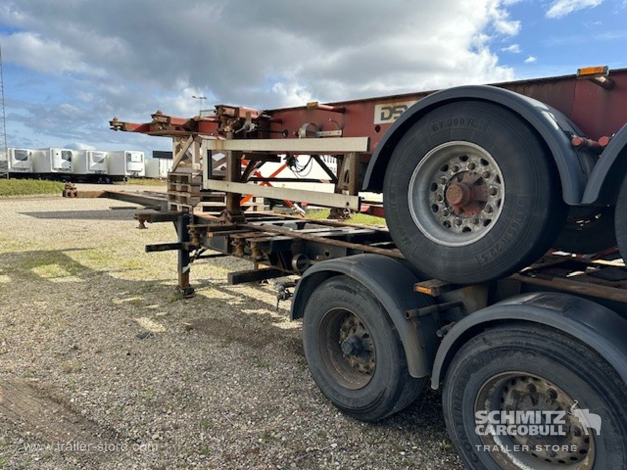 HFR Containerchassis Standard - Félpótkocsi cserefelépítményes: 5 kép. HFR Containerchassis Standard - Félpótkocsi cserefelépítményes: 5 kép.