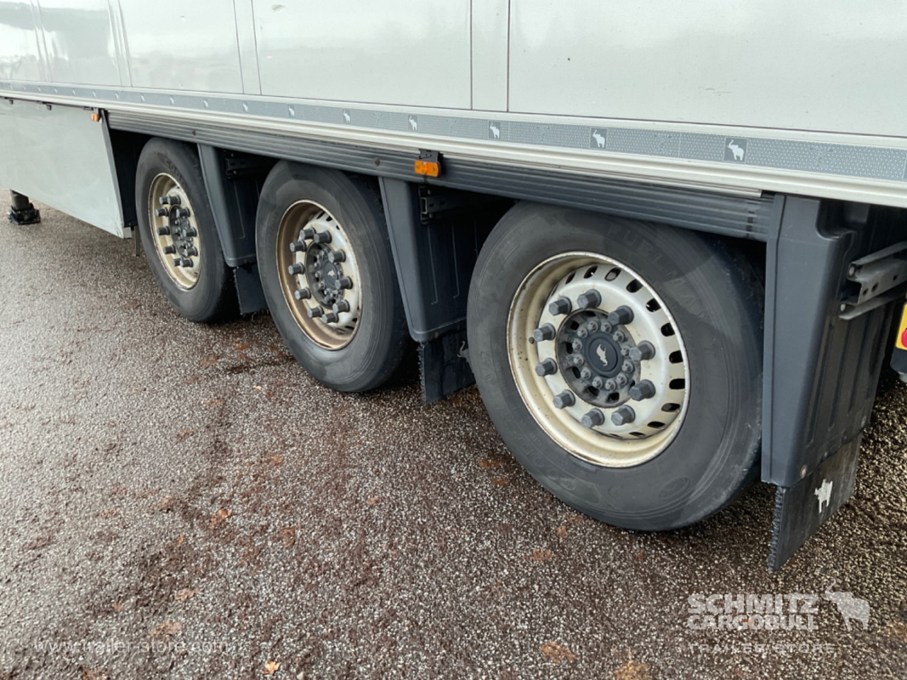 SCHMITZ Reefer Multitemp Double deck - Félpótkocsi hőszigetelt: 5 kép. SCHMITZ Reefer Multitemp Double deck - Félpótkocsi hőszigetelt: 5 kép.