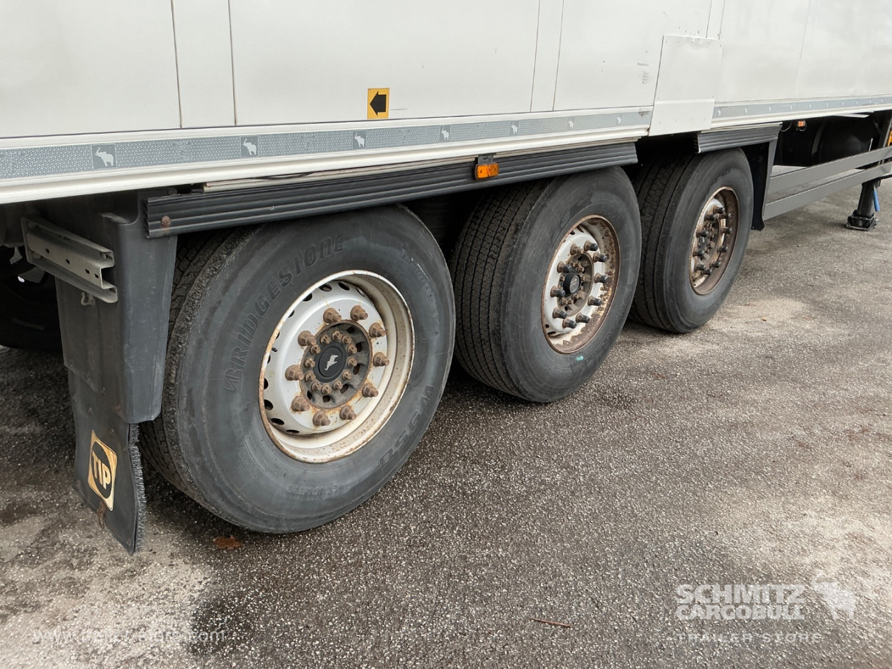 SCHMITZ Reefer Multitemp Double deck - Félpótkocsi hőszigetelt: 3 kép. SCHMITZ Reefer Multitemp Double deck - Félpótkocsi hőszigetelt: 3 kép.