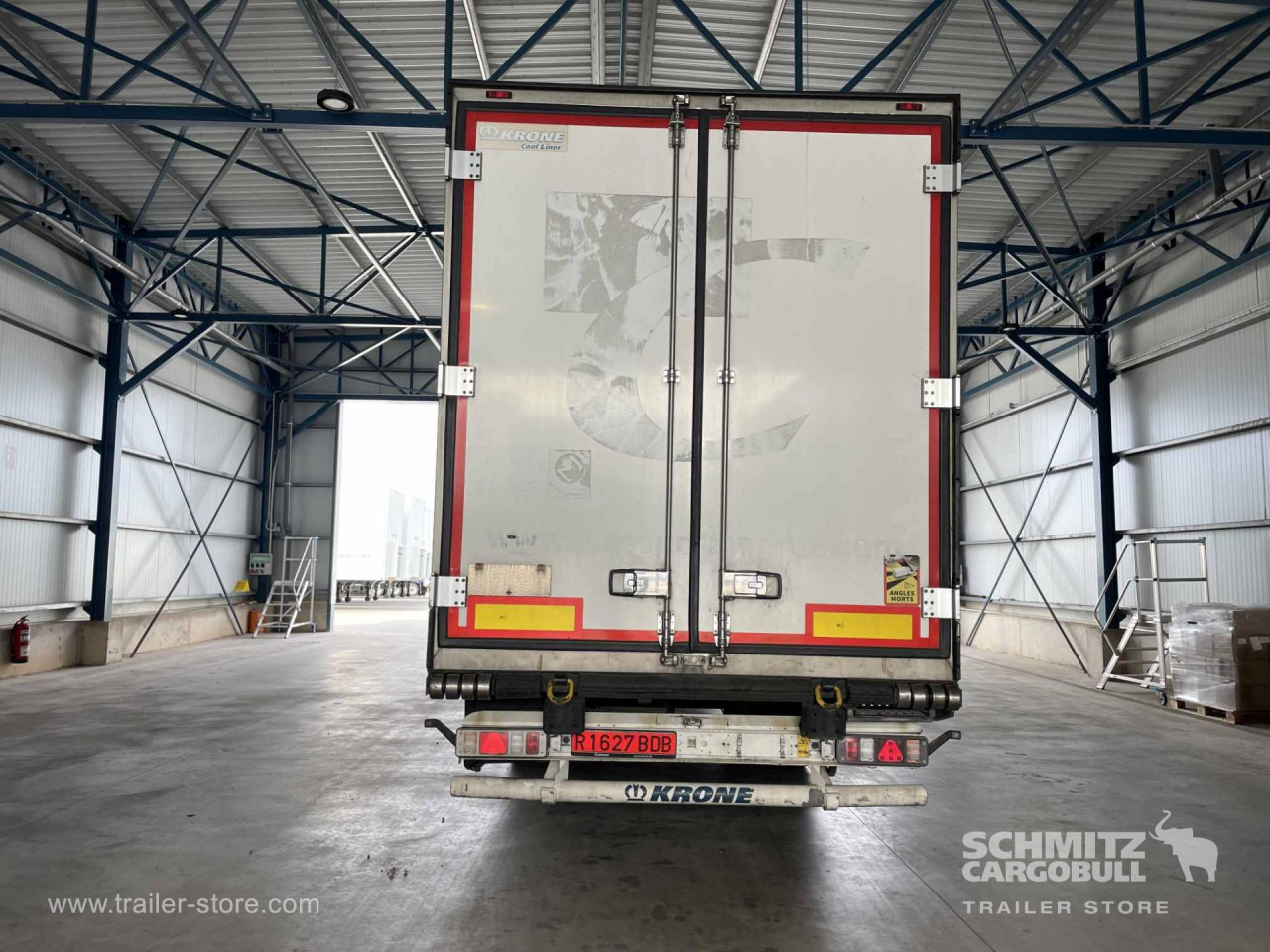 KRONE Remolque Frigo Standard - Pótkocsi hűtős: 4 kép. KRONE Remolque Frigo Standard - Pótkocsi hűtős: 4 kép.