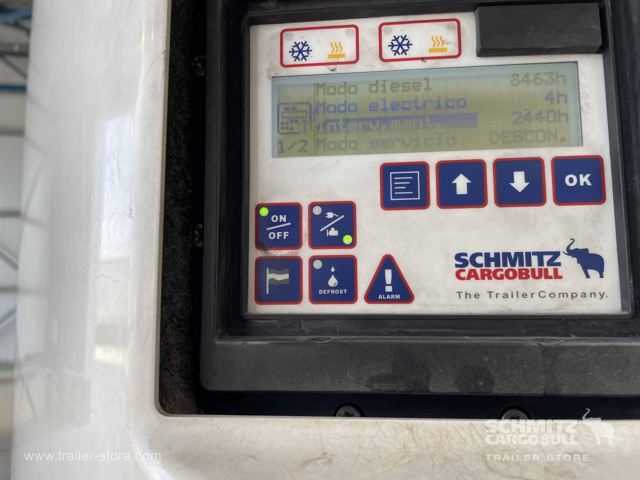 SCHMITZ Semiremolque Frigo Multitemperatura - Félpótkocsi hőszigetelt: 2 kép. SCHMITZ Semiremolque Frigo Multitemperatura - Félpótkocsi hőszigetelt: 2 kép.