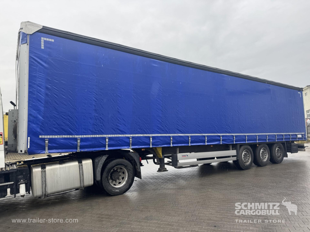 SCHMITZ Curtainsider Standard - Ponyvás félpótkocsi: 5 kép. SCHMITZ Curtainsider Standard - Ponyvás félpótkocsi: 5 kép.