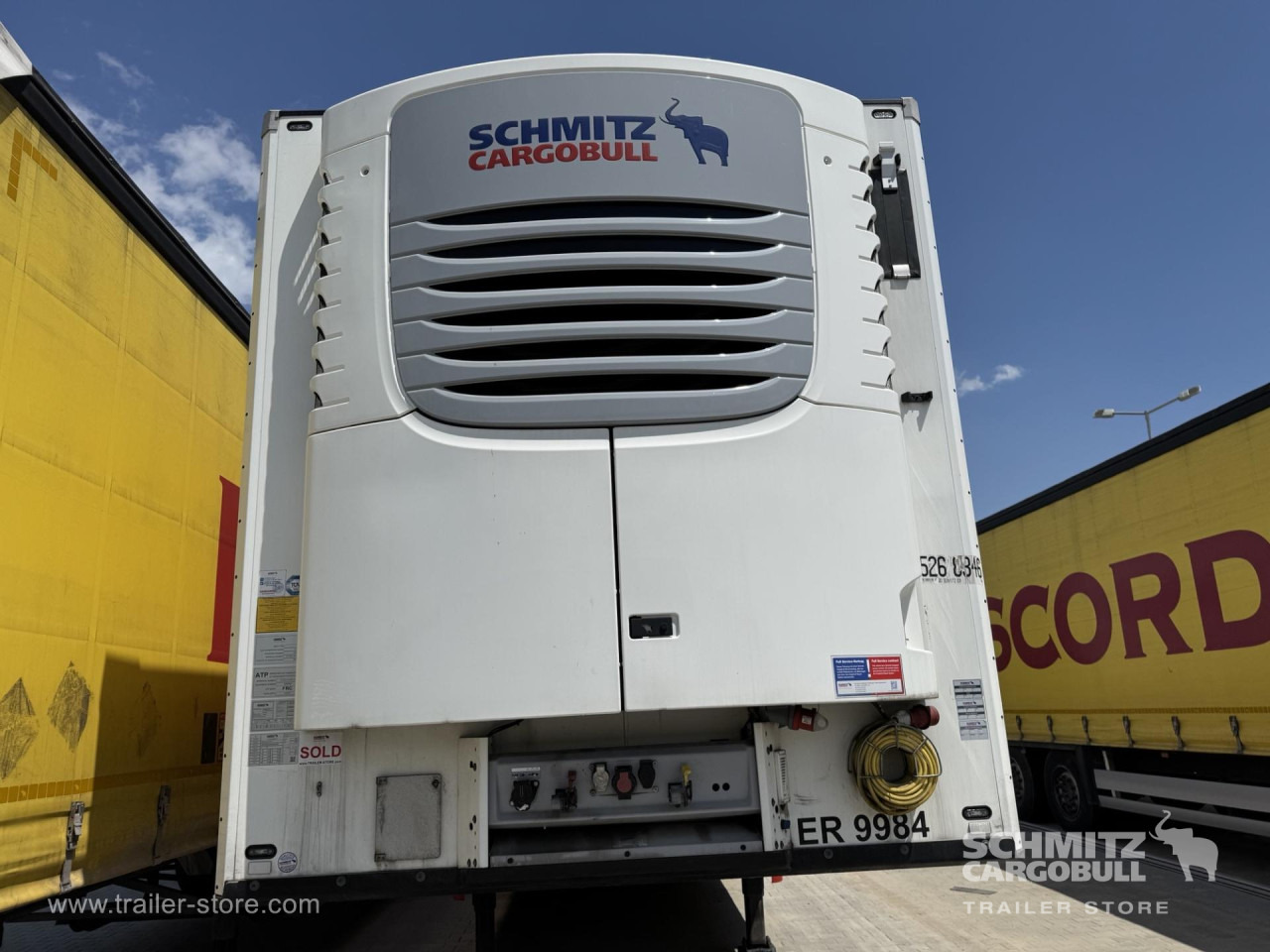 SCHMITZ Reefer Standard Double deck - Félpótkocsi hőszigetelt: 3 kép. SCHMITZ Reefer Standard Double deck - Félpótkocsi hőszigetelt: 3 kép.