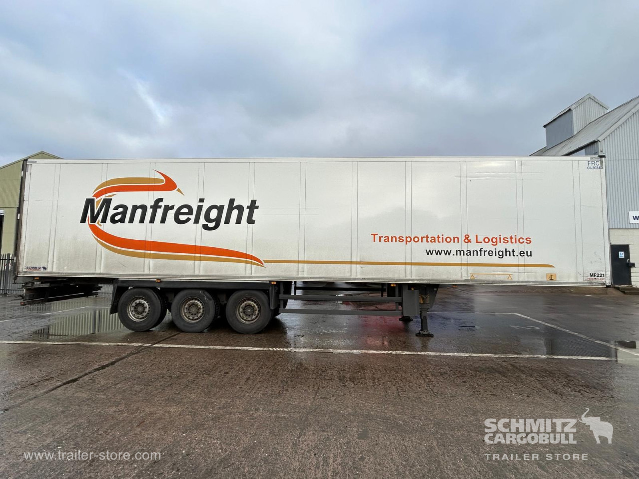 Félpótkocsi hőszigetelt SCHMITZ Reefer Multitemp: 6 kép. Félpótkocsi hőszigetelt SCHMITZ Reefer Multitemp: 6 kép.